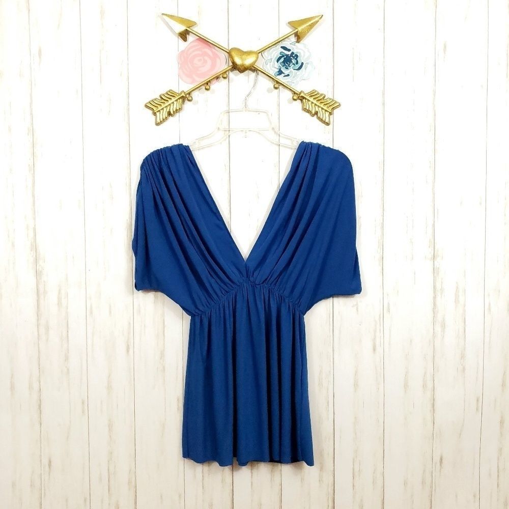 Tea Bags Los Angeles Plunge Neckline Blouse Size Small